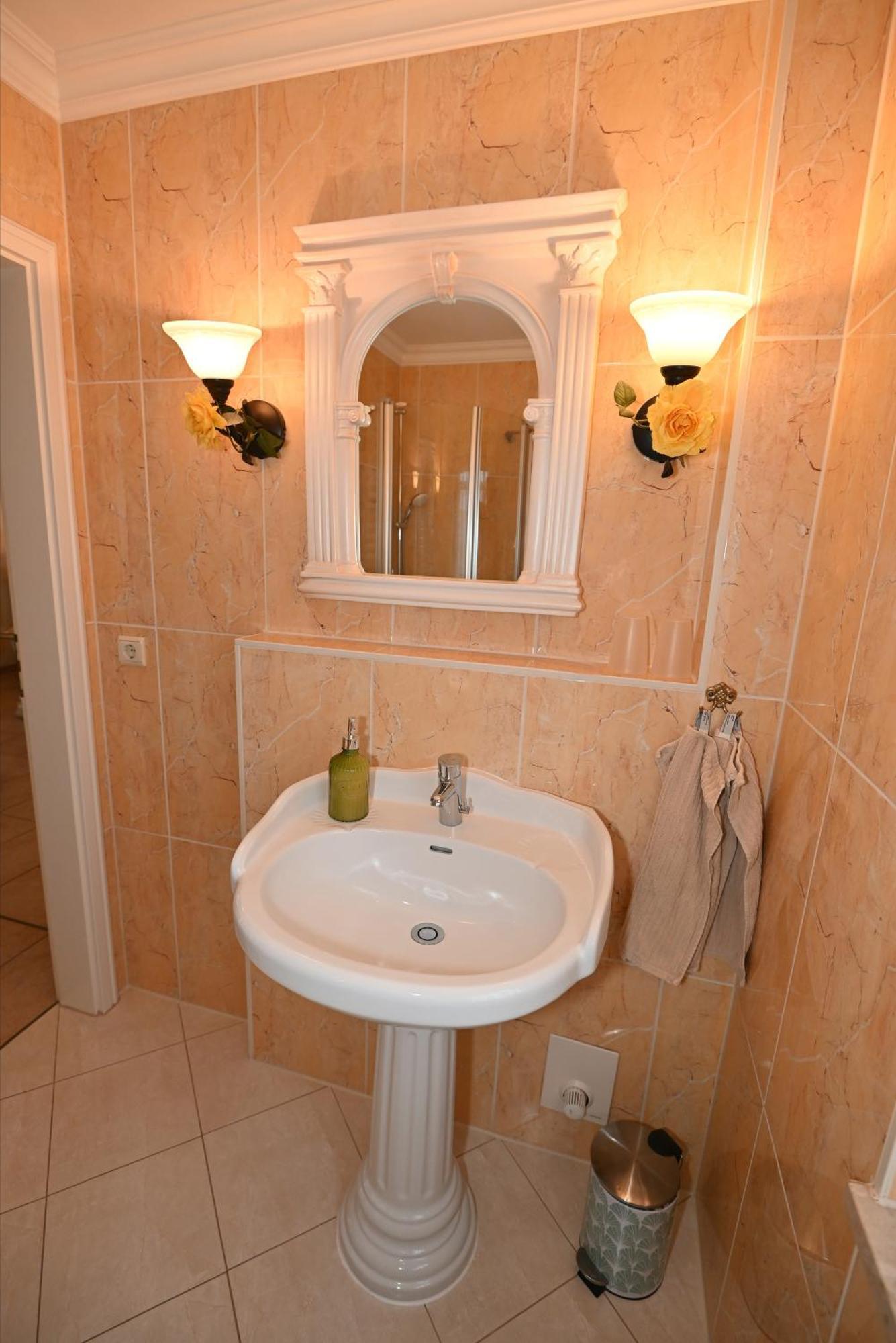 Rhodos Apartment *